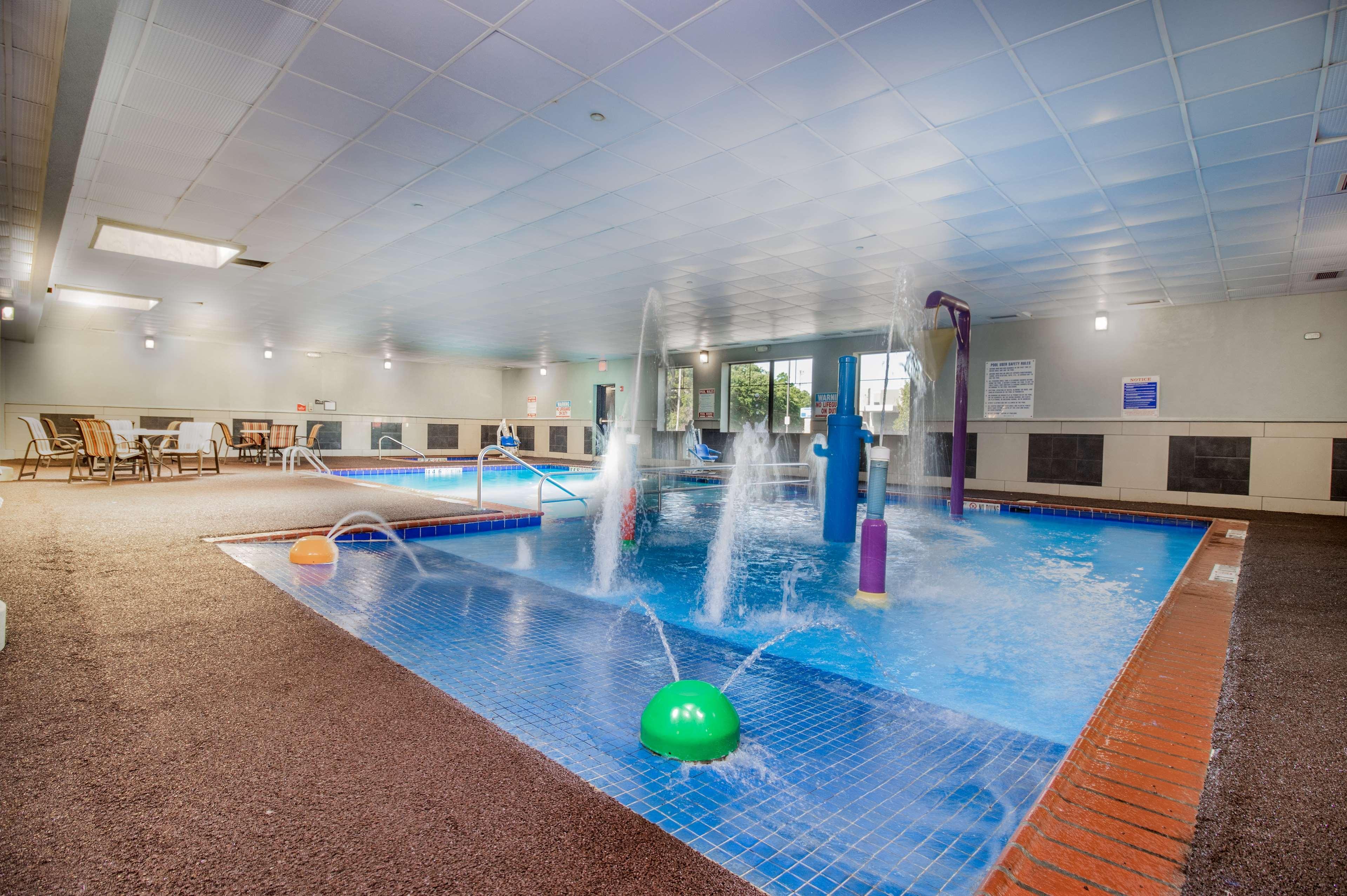 Rodeway Inn Портедж Экстерьер фото