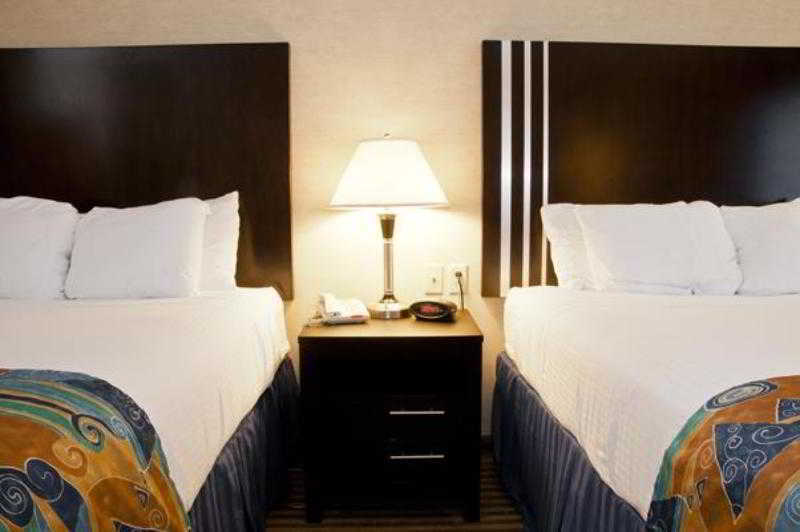 Rodeway Inn Портедж Экстерьер фото