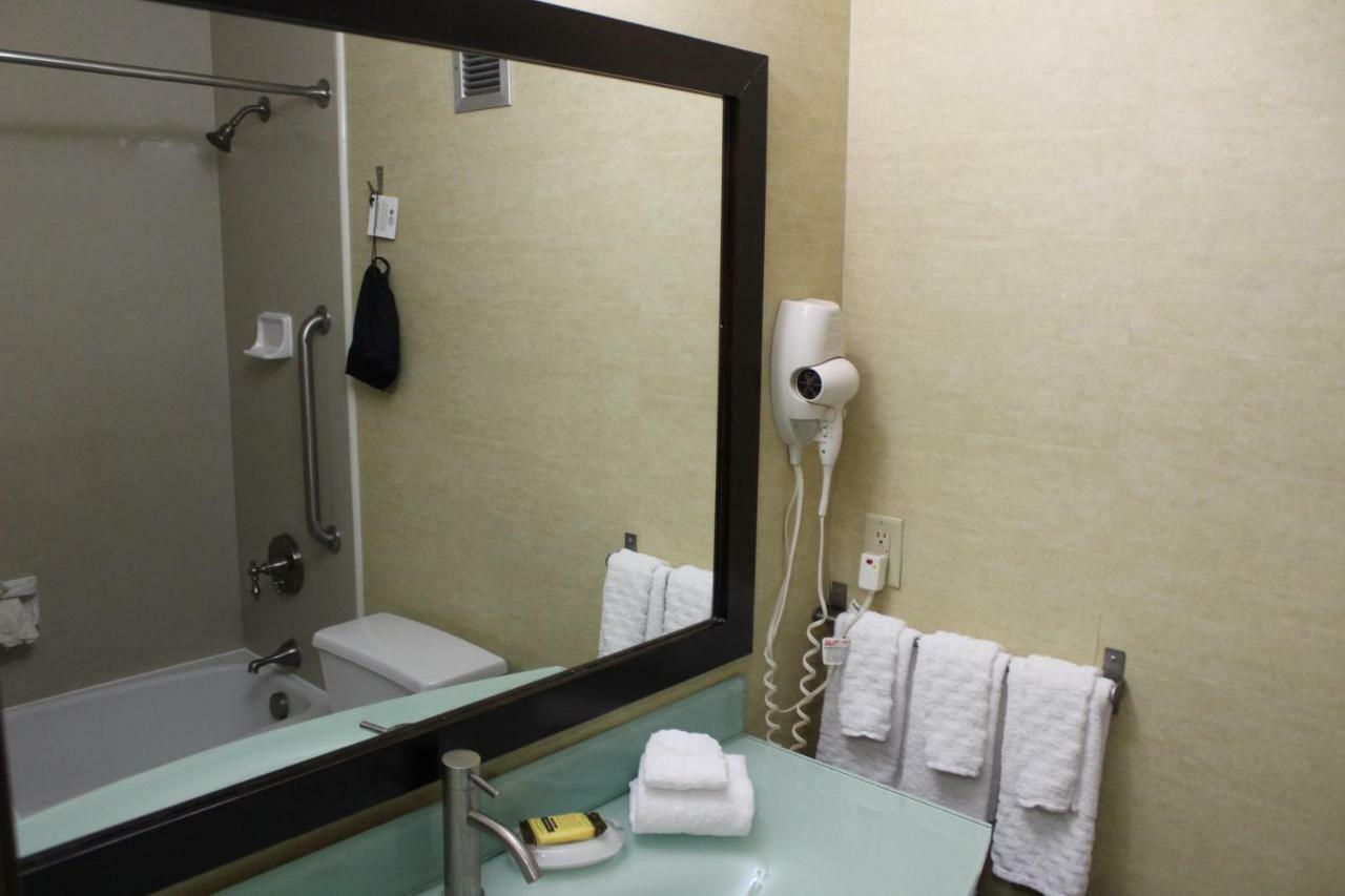 Rodeway Inn Портедж Экстерьер фото